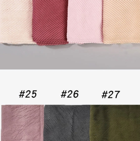 Scarf - Picture 4 of 9